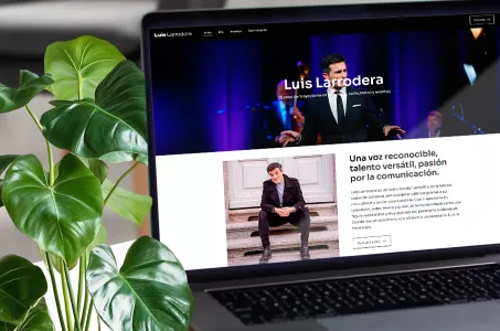 Luis Larrodera: Presentador de eventos, actor y monologuista con más de 25 años de experiencia en TV, radio y galas