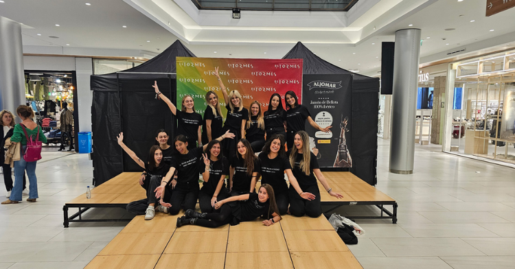 Flow Management: agencia de eventos, azafatas y modelos en Salamanca
